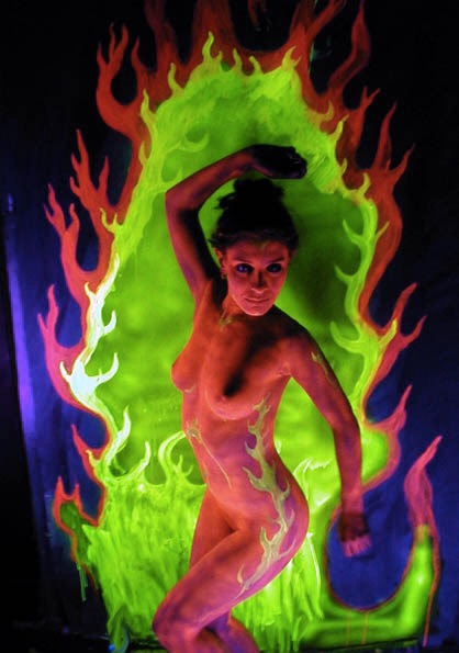 Fine art body painting by Kevin C Mason. 